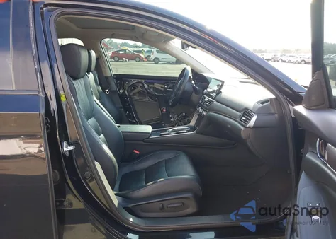 2018 Honda Accord Ex-L 2.0T from USA, damaged, VIN 1HGCV2F69JA020881